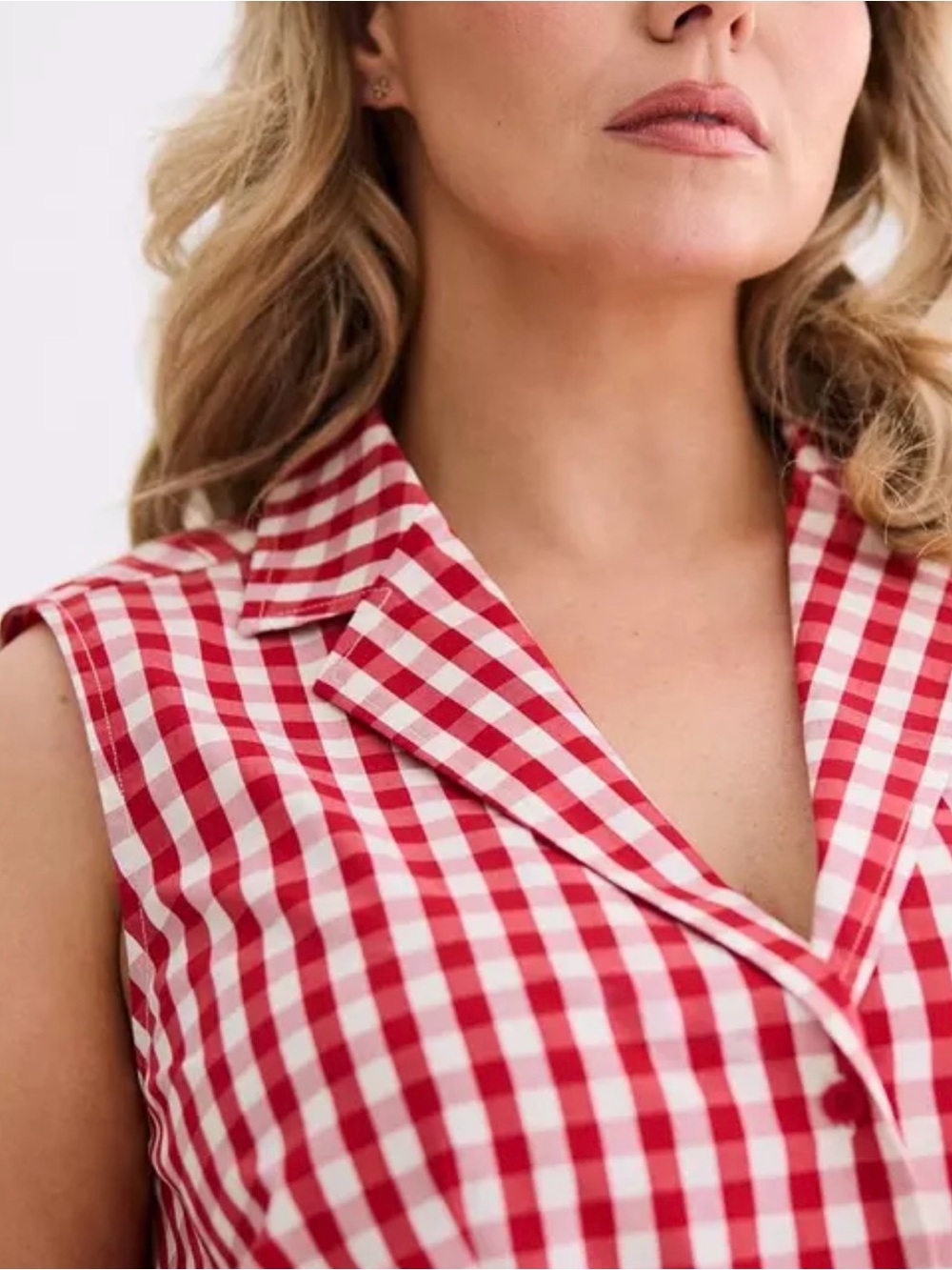 EUC Torrid Retro Chic Red White Gingham Rockabilly Tie-Front Button Up Size 4X - Picture 3 of 8